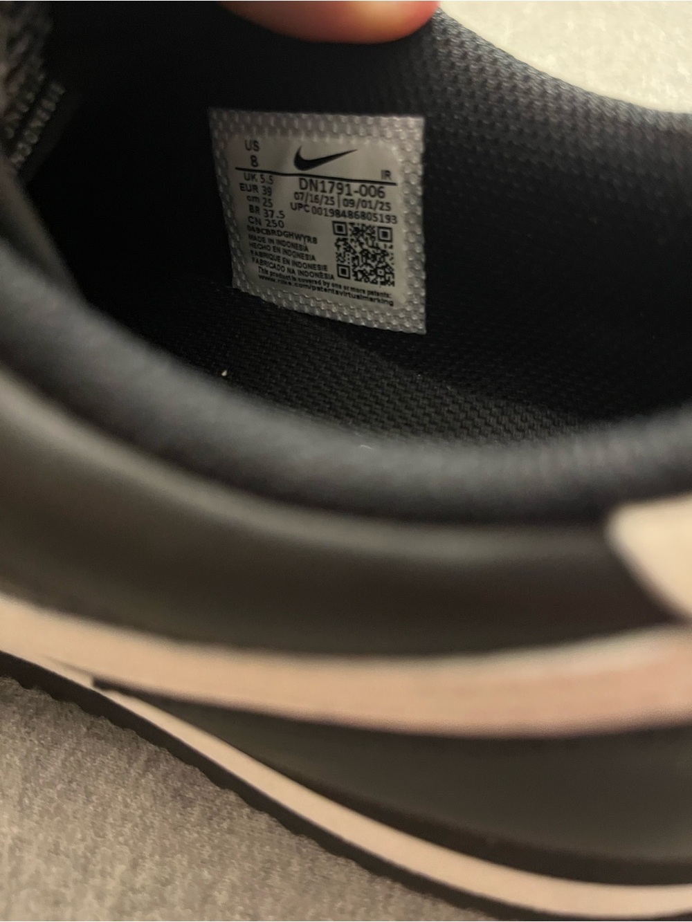 Nike Cortez Black Pale Ivory Sneaker Women's Size 8 DN1791-006 - Picture 10 of 11